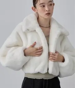 【nui nullu】2WAYショートファージャケット