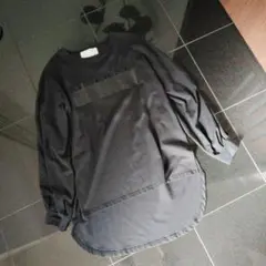 最終値下げTRANOI.2024新品TRANOI ロングスリーブTシャツ