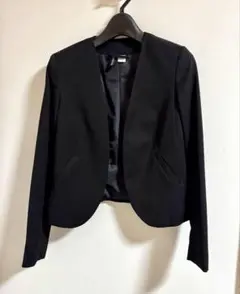 【着用一度のみ】H&M ブラック 襟なしジャケット EUR 36