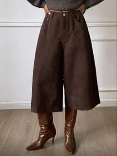 Item thumbnail for item 28ccd516-7c9b-4250-b6fc-f5fdc7e04180