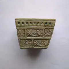 陶器鉢？