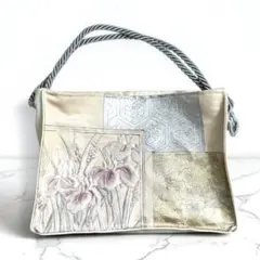 帯リメイク　トートバッグ　ハンドバッグ　1点物　和物　着物　白　花柄