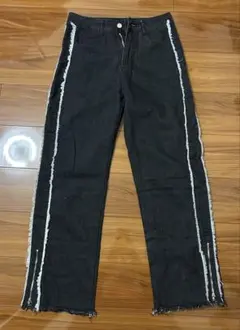 ブラックデニム・サイドライン・ジップ