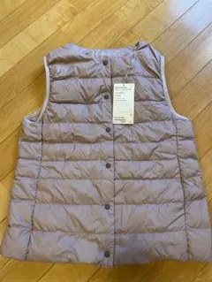 新品【Ｓ】 軽量ダウン ポケッタブル ノーカラーベスト 無印良品　ピンク