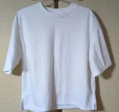 GU ホワイト 半袖Tシャツ