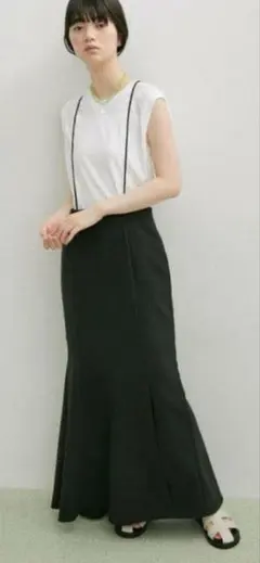 サスペンダー付き マーメイドスカート Sサイズのサムネイル
