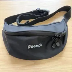 Reebok ボディバッグ ウエストポーチ ブラック　男女兼用