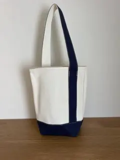 エルエルビーン シリンダートートウィズポケット エクリュ×ネイビー 