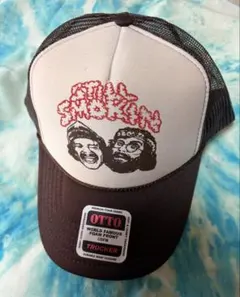 Still Smokin' トラッカーキャップ