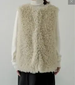 mysticフェイクファーベスト