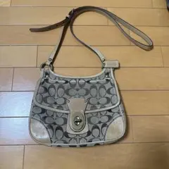 COACH シグネチャー ショルダーバッグ