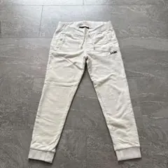 Item thumbnail for item 3749fd32-46c4-4081-92ba-a8b03eec22ef