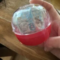 フレークシール　ガチャガチャ　サンリオ　シナモロール