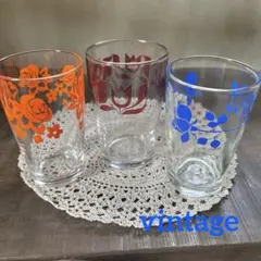 昭和レトロ︎✦︎ヴィンテージ︎✦︎オレンジ 赤紫 青 花柄︎✦︎小ぶりコップ︎✦︎グラス︎✦︎3個