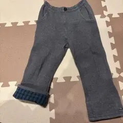 ファミリア　グレーの長ズボン チェック柄