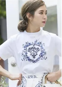 SEVEN TEN セブンテン エンブレムプリントTシャツのサムネイル
