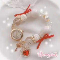 【SALE】【30%オフ】ハートビジューと鍵♡ブレスレットウォッチ♡腕時計♡赤
