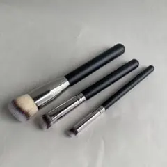 メイクブラシセット 3本入り 専用ケース付き