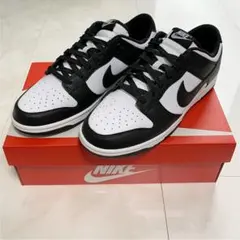 NIKE DUNK LOW パンダ