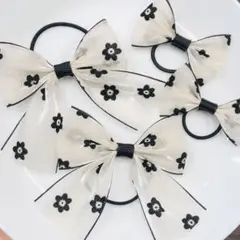 キッズリボンヘアゴム モノクロお花リボン4つセット
