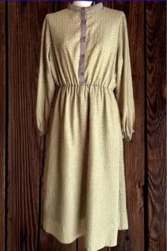 ★ レトロ柄ヴィンテージ風グリーンワンピース★ 古着　昭和レトロ