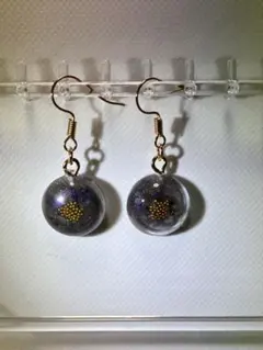 ハンドメイド レジン ピアス 宇宙モチーフ
