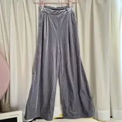 ベロアパンツ