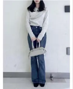 タグ付き　人気カラー　ブルー　AZULbymoussy フレアデニム