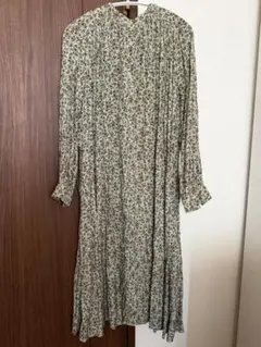 美品　NOLLEY’S light 小花柄ロングシャツワンピース