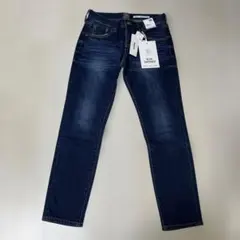Right-onのバックナンバー スリムテーパードデニムパンツ