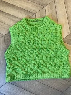 ZARA ケーブル編み ニットベスト 明るい緑
