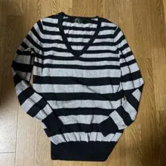 UNTITLED ストライプ Vネック セーター サイズ2 黒とグレーにラメ
