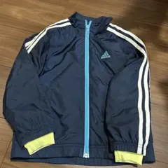 adidas ウインドブレーカー