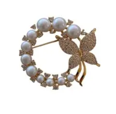 フェイクパールと蝶のブローチ　ゴールド　入学　卒業