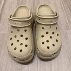 Crocs 厚底 サンダル アイボリーのサムネイル