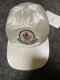 MONCLER ベースボールキャップ ホワイト - メルカリ
