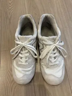 New Balance 1400ベージュ　スニーカーのサムネイル