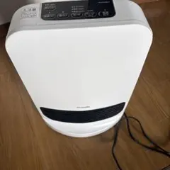 IRIS OHYAMA タワー型電気ヒーター ホワイトのサムネイル