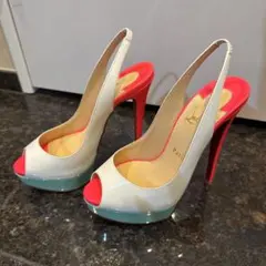 新品未使用Christian Louboutin ハイヒール パンプス