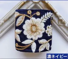 未使用　ポニーフック　インド刺繍