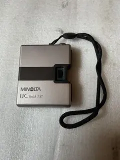 ミノルタ／近代双眼鏡・UC 8×18 7.5°【ポーチ付き　中古品】。 ミノルタ／近代双眼鏡・UC 8×18 7.5°【ポーチ付き 中古品】。 - メルカリ