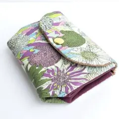 Item thumbnail for item 4797796e-8c6c-45a2-b898-3eca6b392ac2