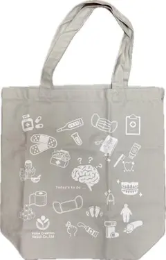 【新品未使用】薬局アイテムのイラストが入ったトートバッグ