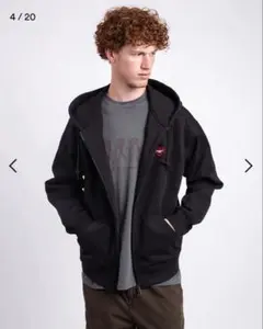 Carhartt WIP カーハート パーカー ブラック