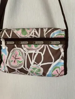 ◉セール！美品　LeSportsac レスポ ショルダーバッグ 花　斜め掛け