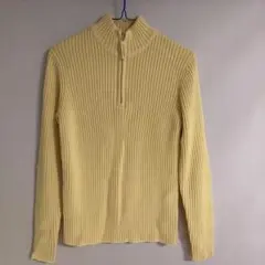 uniqlo リブタートルネック