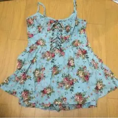 花柄ワンピース