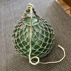 Item thumbnail for item 346a2044-eec5-44a0-adbd-ebc396b61704