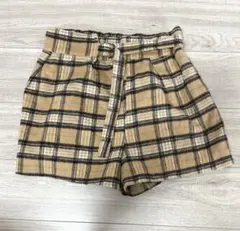 チェック柄ショートパンツ スカートのサムネイル