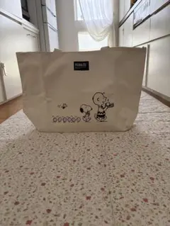 PEANUTS スヌーピー 大容量キャンバストートバッグ アイボリーのサムネイル